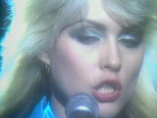 Blondie - (I'm Always Touched By Your) Presence, Dear