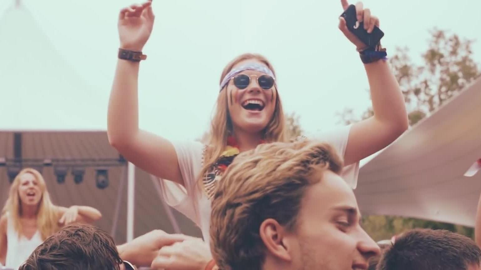 Lost Frequencies - Tomorrowland 2015 Aftermovie