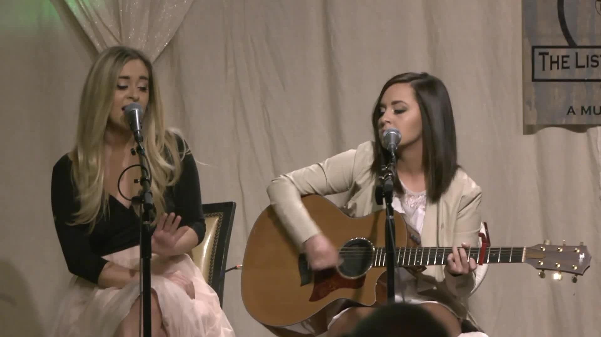 Megan & Liz - That Ghost (Live from Song Suffragettes)