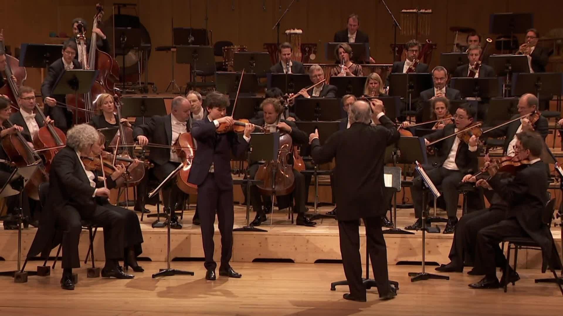 Daniel Lozakovich - Beethoven: Violin Concerto in D Major, Op. 61 - III. Rondo. Allegro (Cadenza Kreisler) (Live at Gasteig Philharmonie, Munich / 2019)