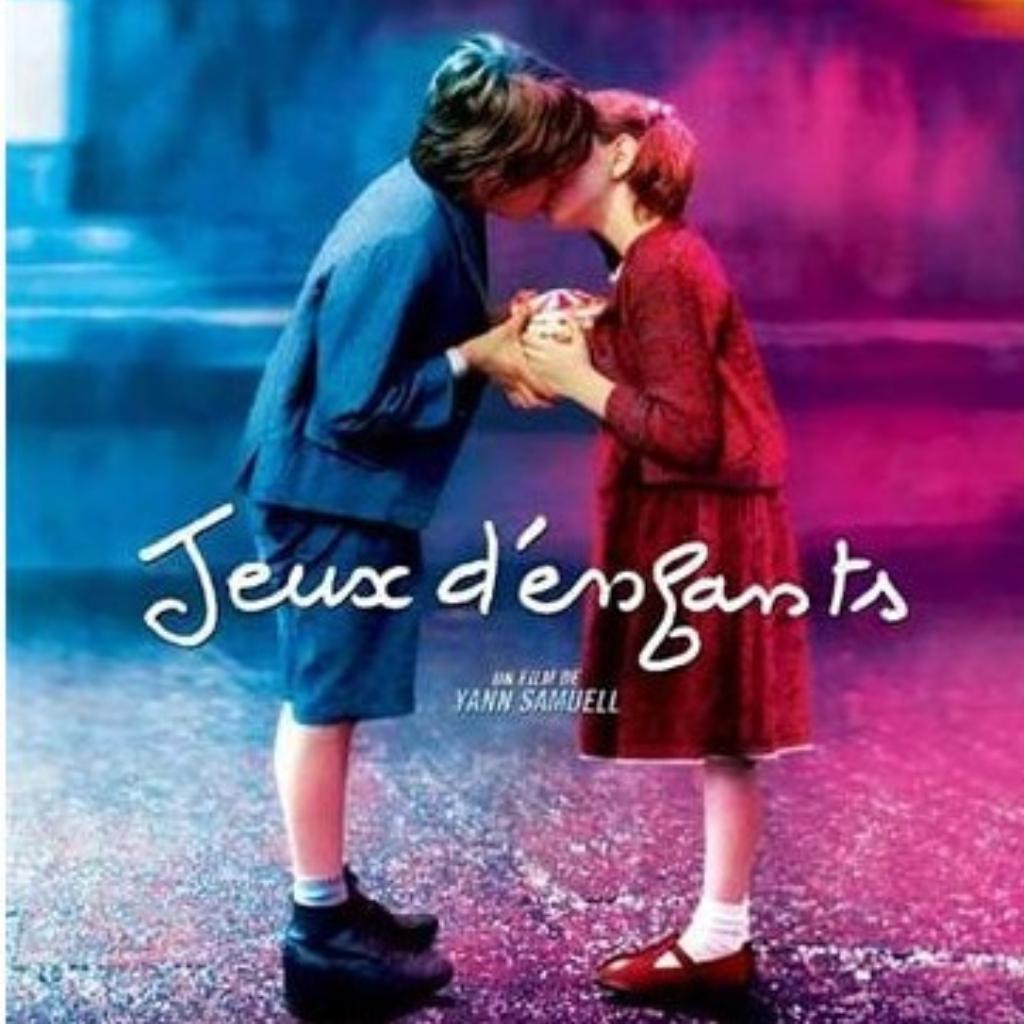两小无猜 jeux d"enfants (2003) love me,if you dare.  2. 爱在.