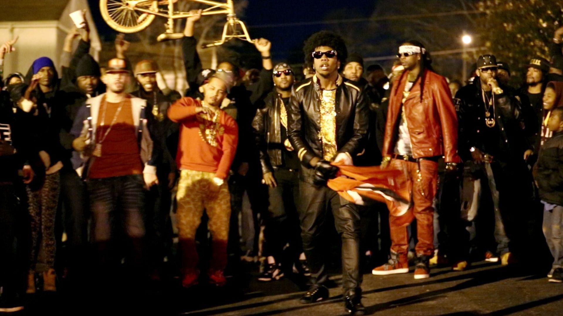 Trinidad James - All Gold Everything (Remix ; Closed-Captioned (Explicit))