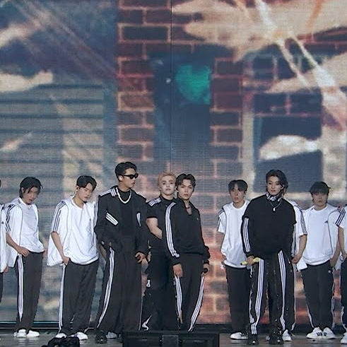 LALALI (Live) banner