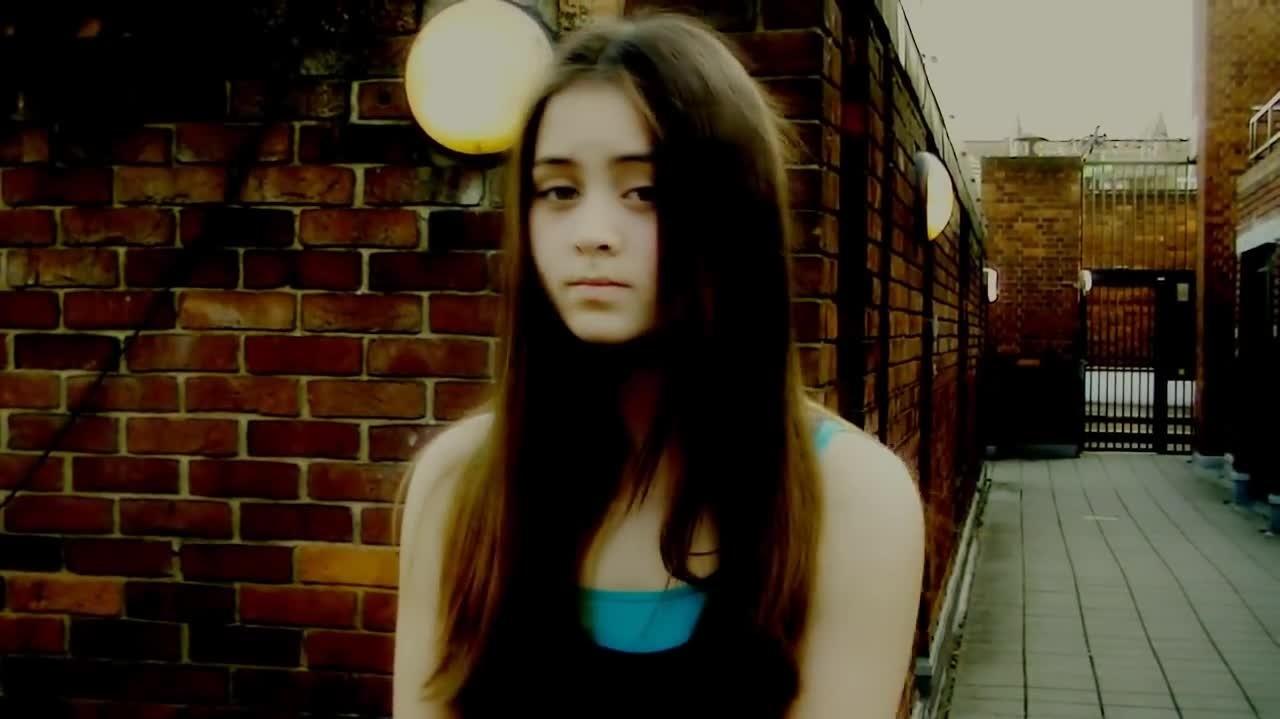 Jasmine Thompson - Almost Lover (cover)