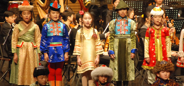 五彩呼伦贝尔儿童合唱团