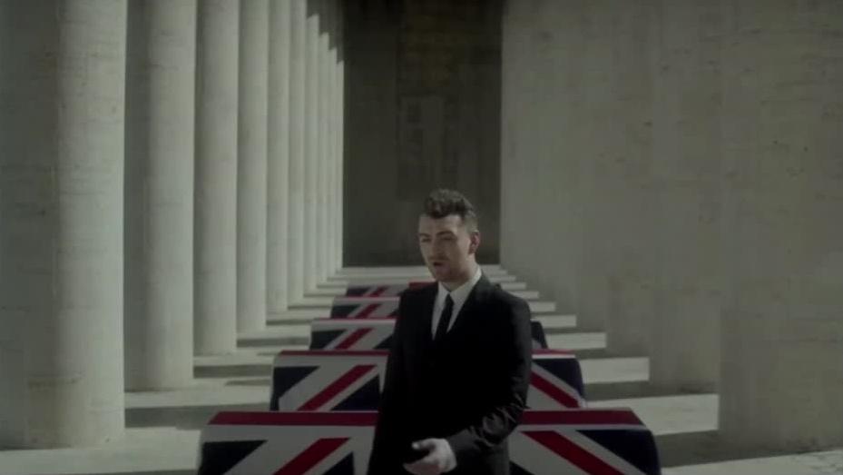Sam Smith - Writing's On the Wall