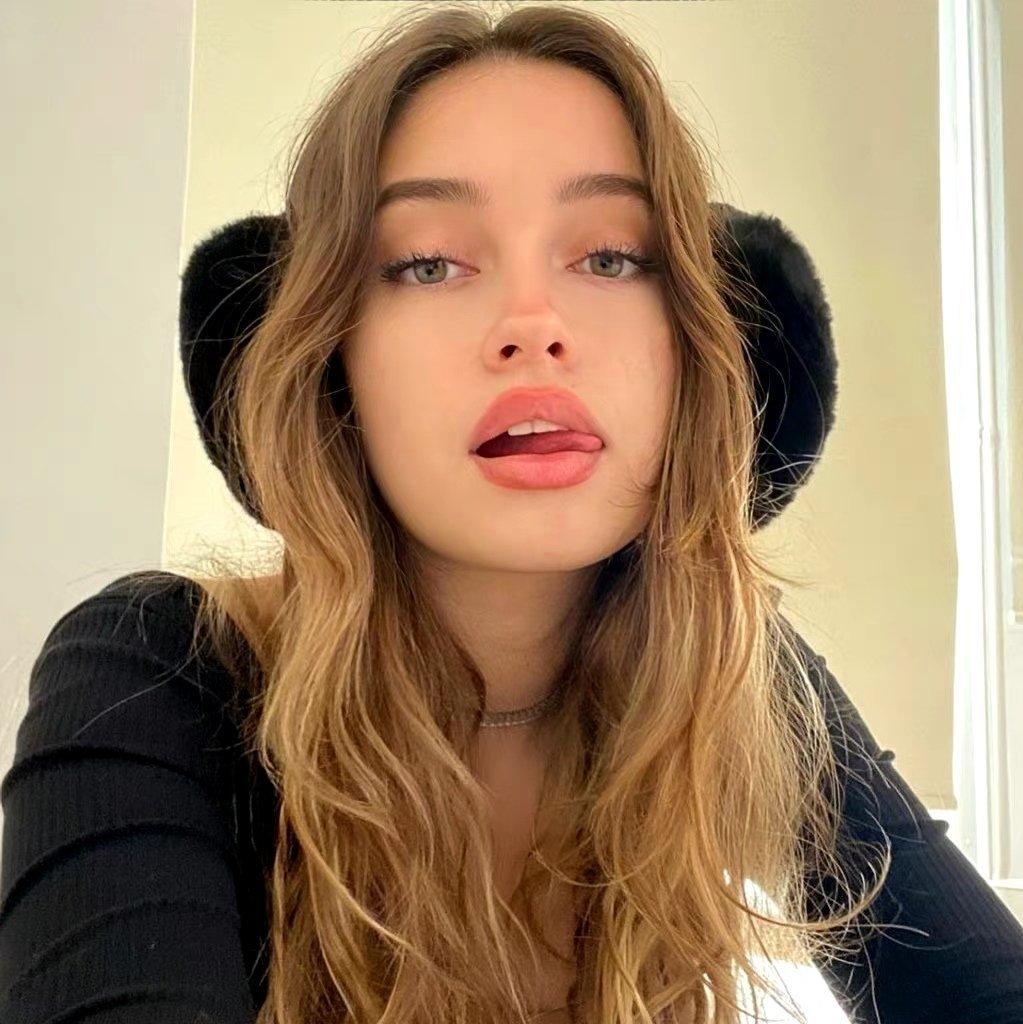 lalalala__lalisa