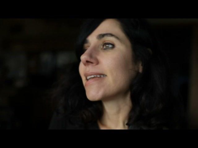 PJ Harvey - England (Closed-Captioned)