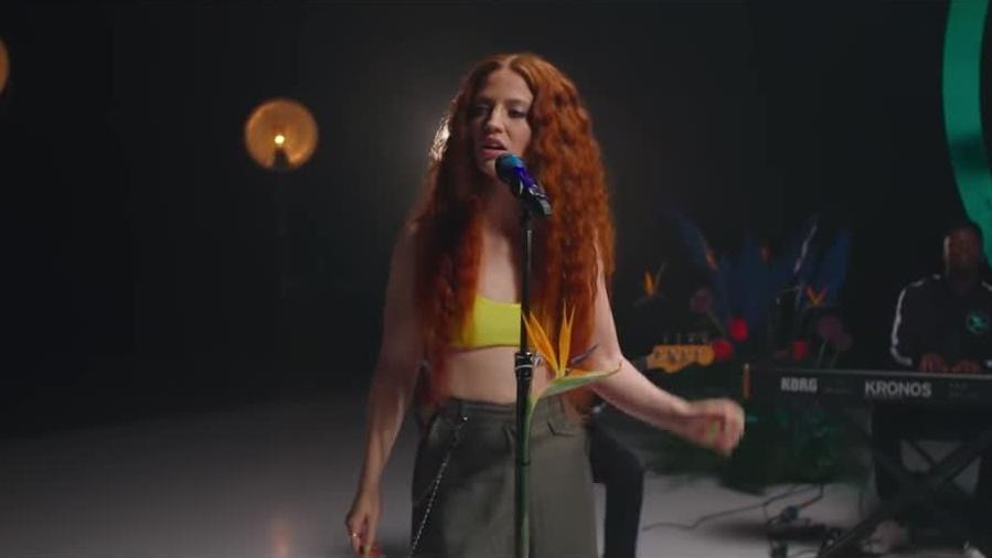 Jess Glynne - All I Am (Official Acoustic Performance)
