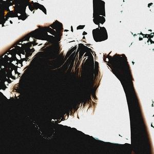 im lying (feat. Rico True)