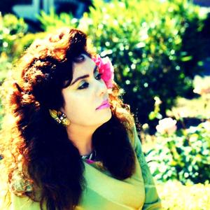 Tu Bashi Bahane Eshqam