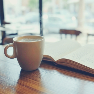 매일 그대 생각에 잠겨