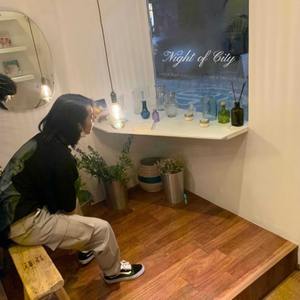 도시의 밤 (Feat. 8L)