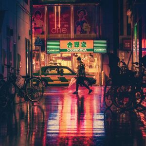 月