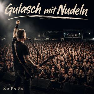 Gulasch mit Nudeln