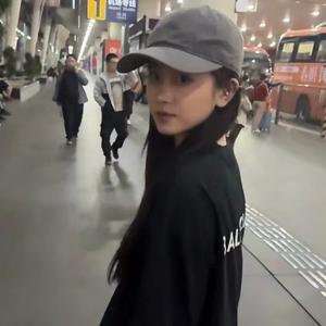 区文诗-不只爱情（DJXQ remix）