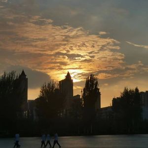 愿青春（prod.by bbbluelee）