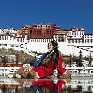 想和你虚度所有无聊的黄昏