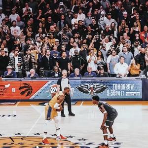 我的唇吻不到我爱的人