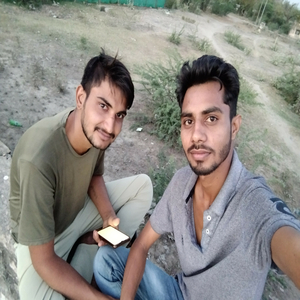 काला लहंगा प झकोला पीली लूगड़ी खाव