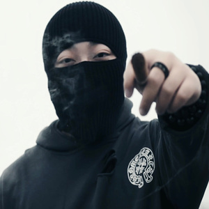 精神小伙 Explicit