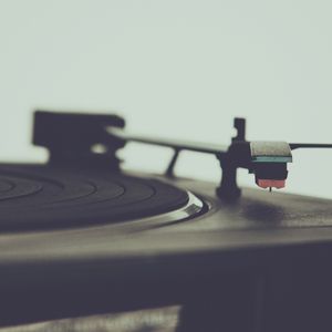 最黑暗的时刻也是最接近光明的时刻