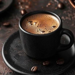 温热的咖啡 伴奏