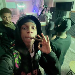 Chase (feat. Mally Osama)