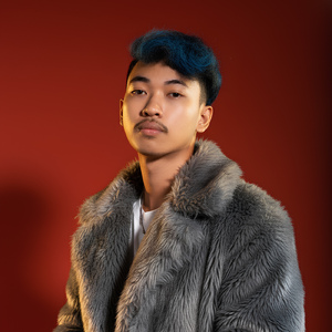 បាត់ស្បែកជើងព្រួយចិត្ត