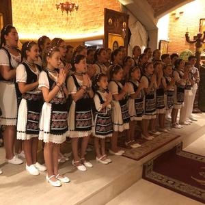 „S-a născut copilul sfânt” - Corul de copii „Meloritm”, coordonator Prof. Elena Nicolai