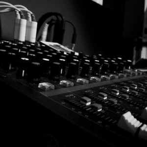 Modulator (Radio Edit)