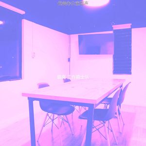 柔和的办公室工作时刻