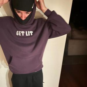 Med Clinic (feat. Dr.Ringooo)