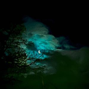 ghost! (feat. XRAGE)