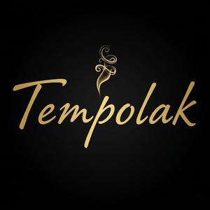 NHÀNH HOA TRONG MƯA BÃO