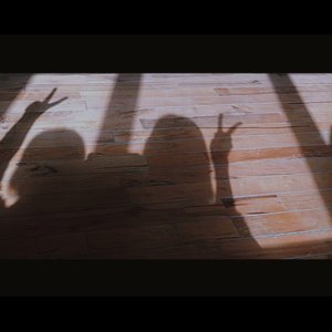 U（Prod By Lisure和K Ray）