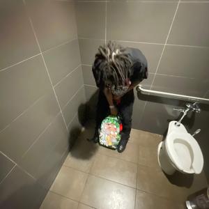 She In Love Wit A Dumper