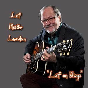 Her Står Vi Så Endnu Engang (Live)