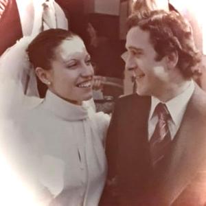 De la mano, 50 años