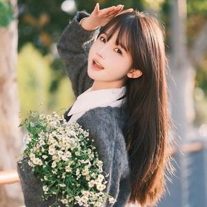 青山长歌颂先烈 永远的光