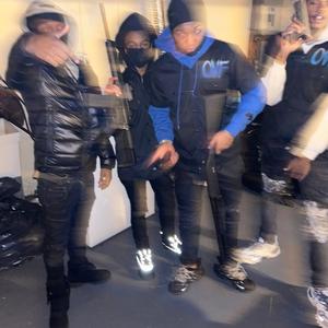 Get low (feat. lil chasinn)