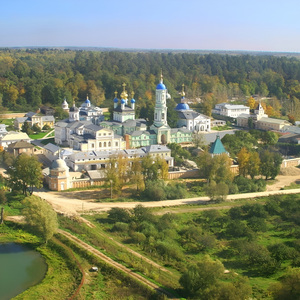 Над родимой Оптиной