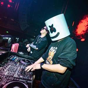 TECHNO BASS