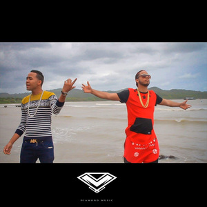 Capea el Dough 2k14 (feat. Grabiel Fresh, La Nueva Era, Angel Flow & Yodelin)