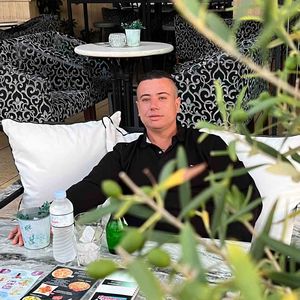 Η Ώρα Η Καλή