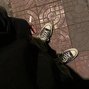 寂寞男孩的悲哀