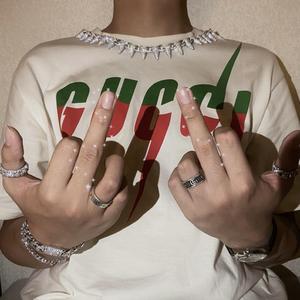 川影你有半边天？