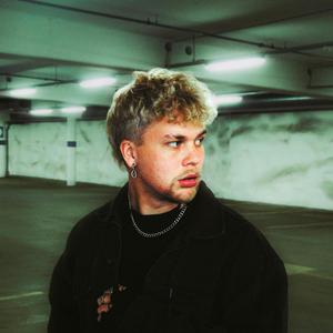 Yks niist tytöistä