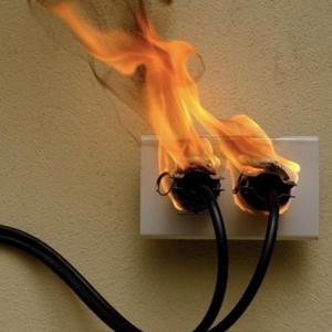 PULL THE PLUG