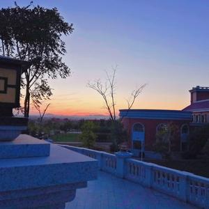 今晚和我赏月吧